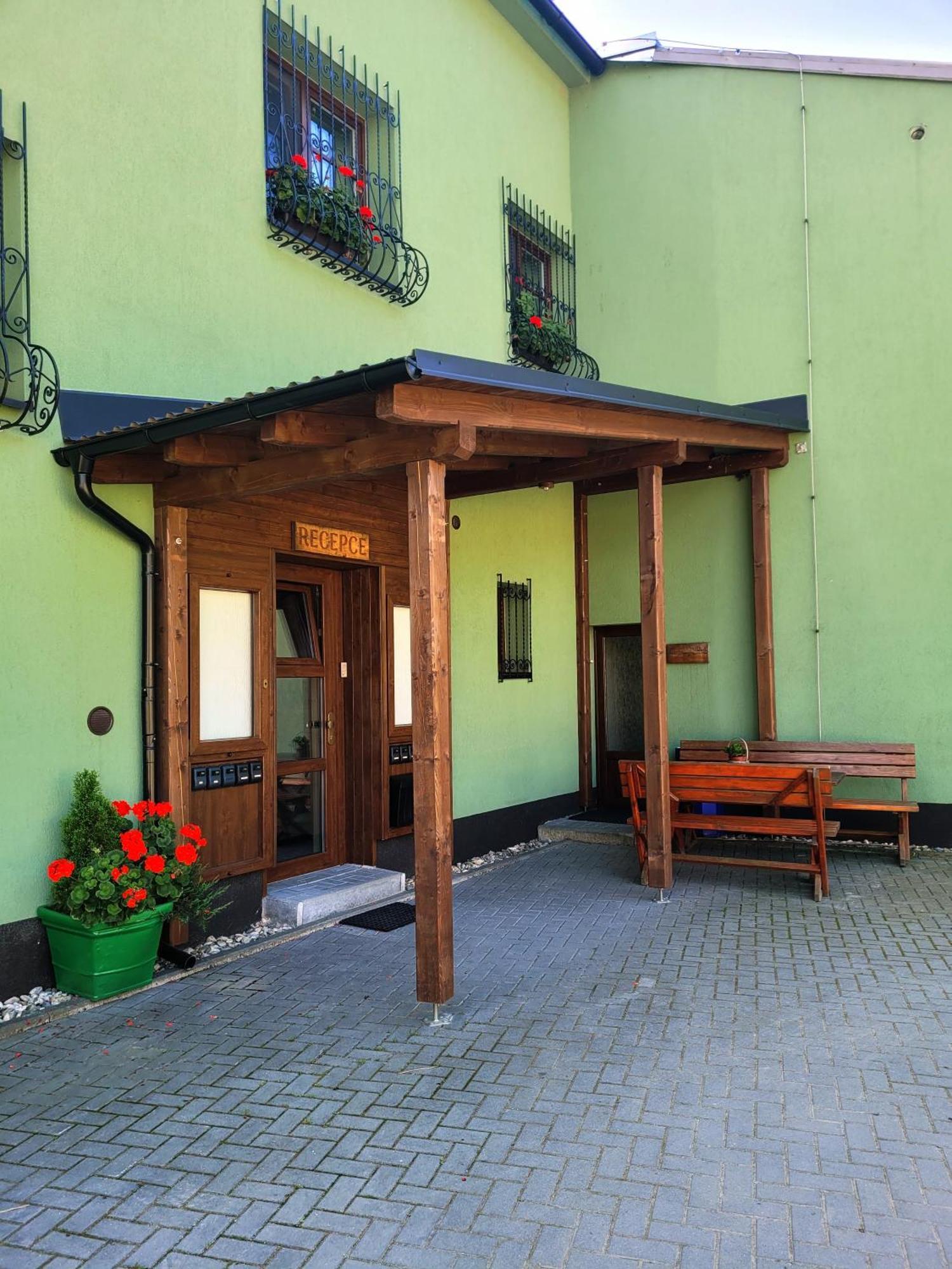 Apartmanovy Dum Pastak Loucna nad Desnou Exterior photo